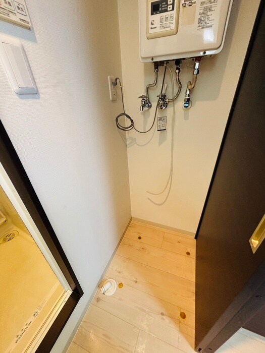 物件内観写真22　(洗濯機置場)