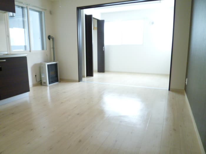 物件内観写真4　(居室)