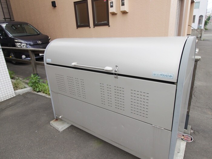 物件外観写真6　(建物設備)