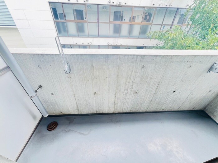 物件内観写真18　(ベランダ・バルコニー)