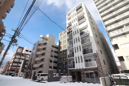 YU‐COURT　大通西13外観写真