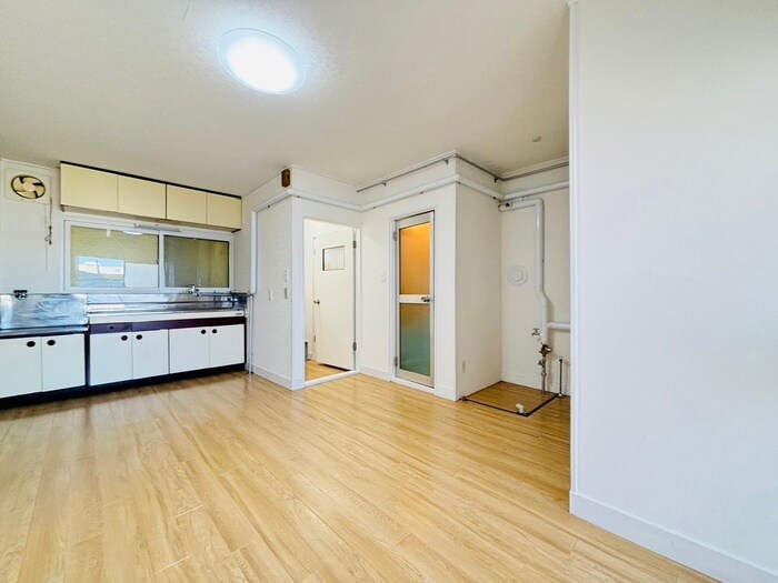 物件内観写真7　(居室)