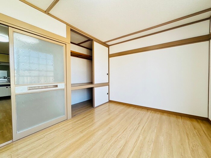 物件内観写真12　(居室)