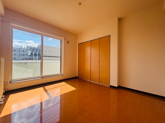 物件内観写真11　(居室)