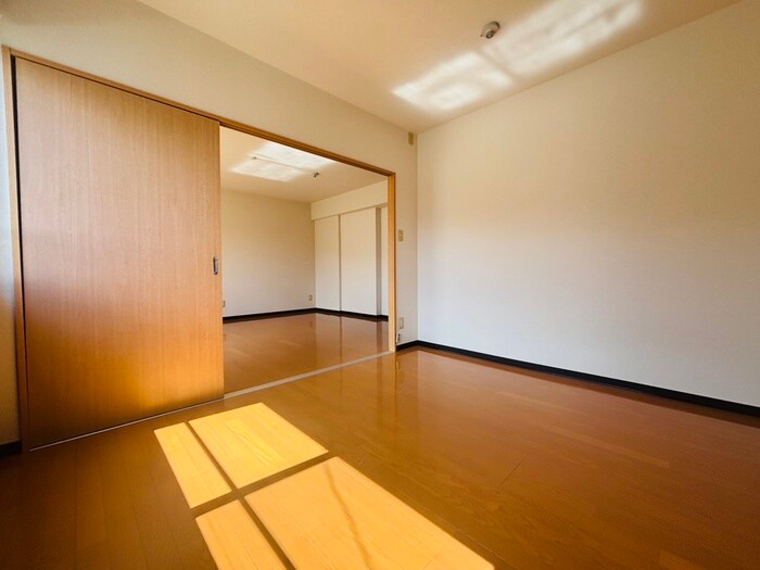 物件内観写真14　(居室)