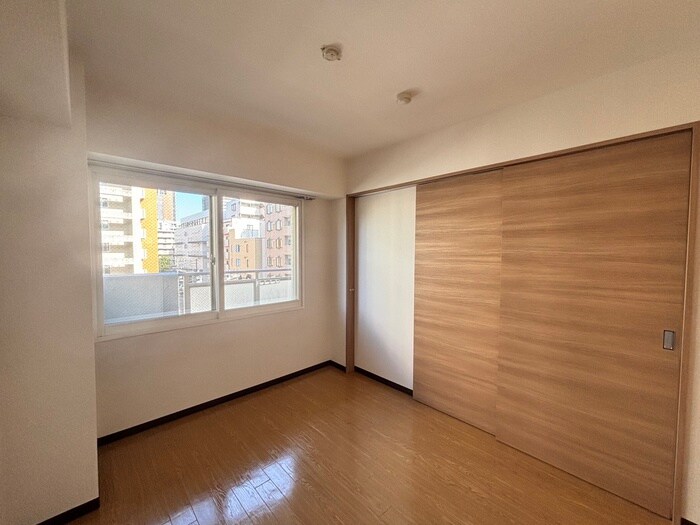 物件内観写真12　(居室)