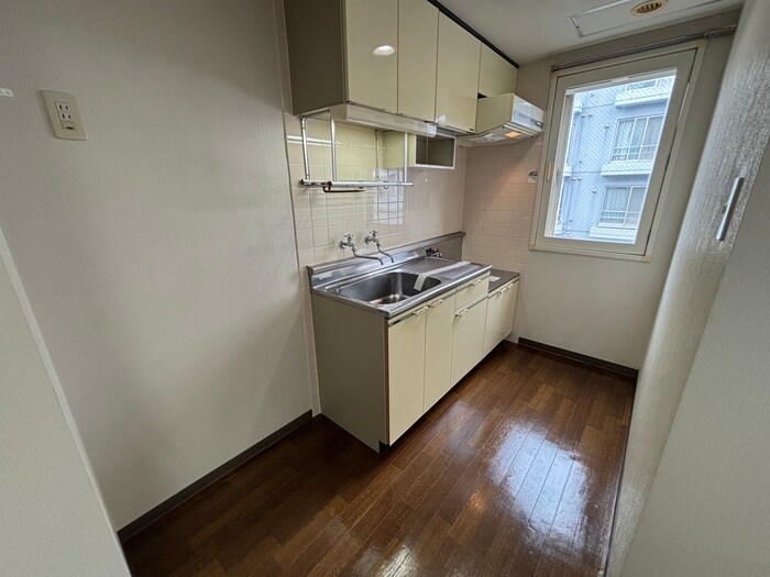 物件内観写真12　(キッチン)