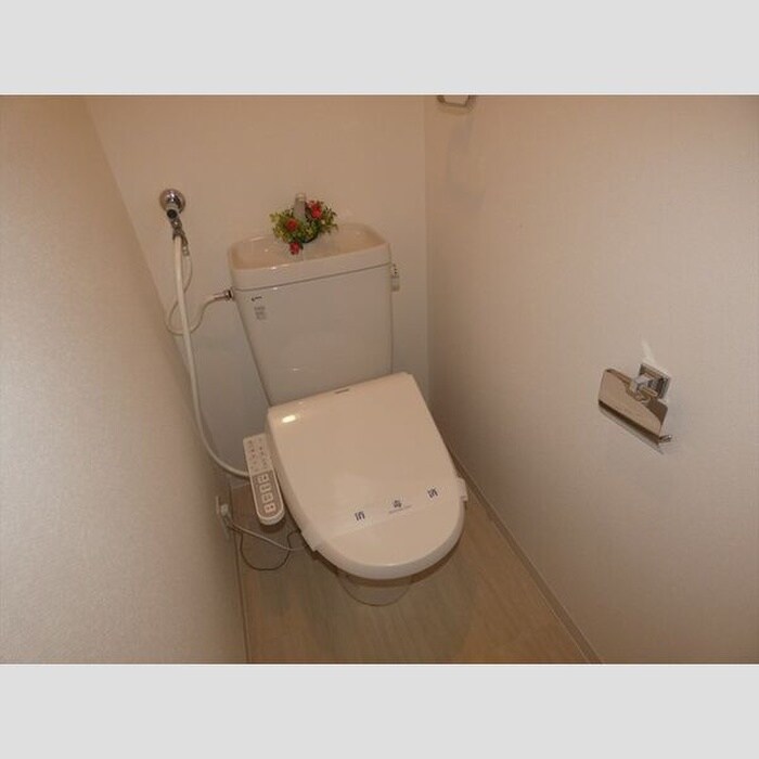 物件内観写真10　(トイレ)