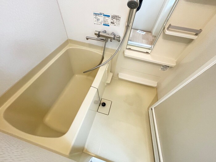 物件内観写真12　(バス／シャワールーム等)