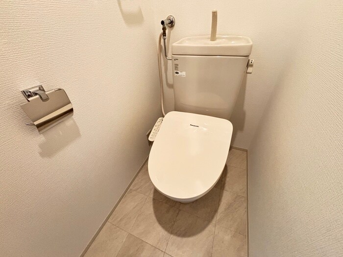 物件内観写真13　(トイレ)