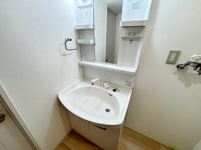 物件内観写真14　(洗面)