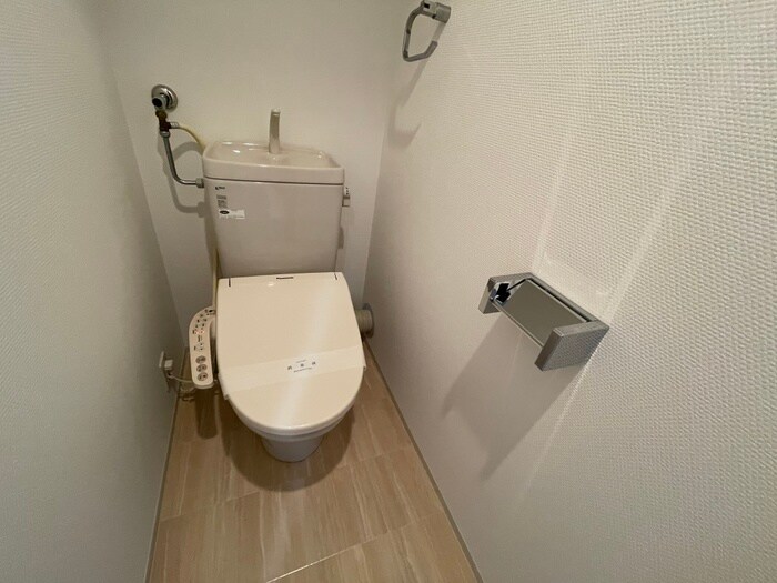 物件内観写真15　(トイレ)