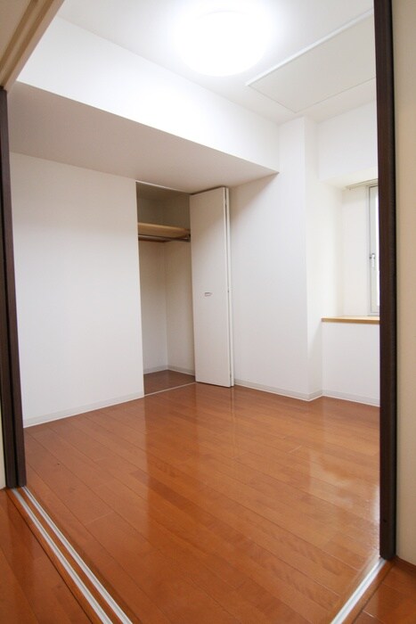 物件内観写真17　(居室)
