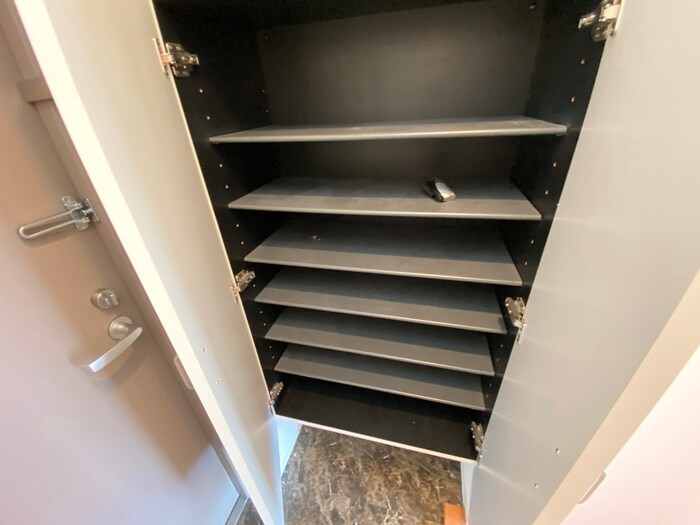 物件内観写真21　(玄関)