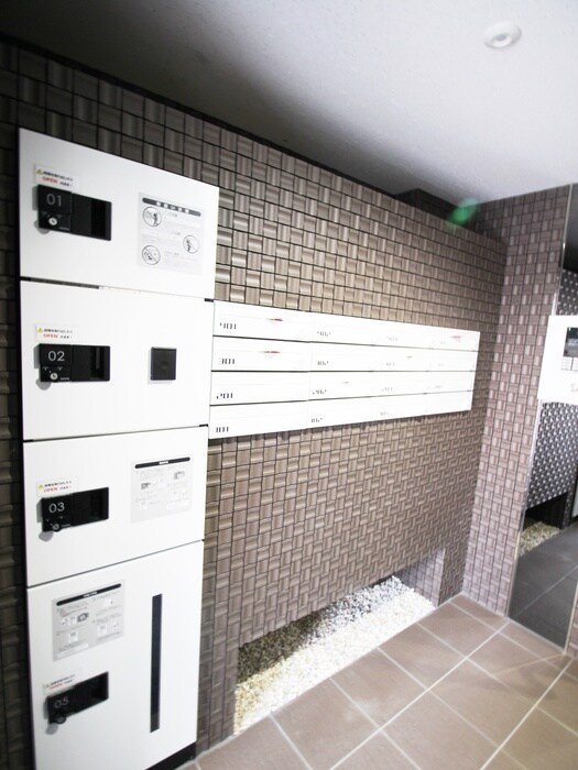 物件外観写真4　(建物設備)