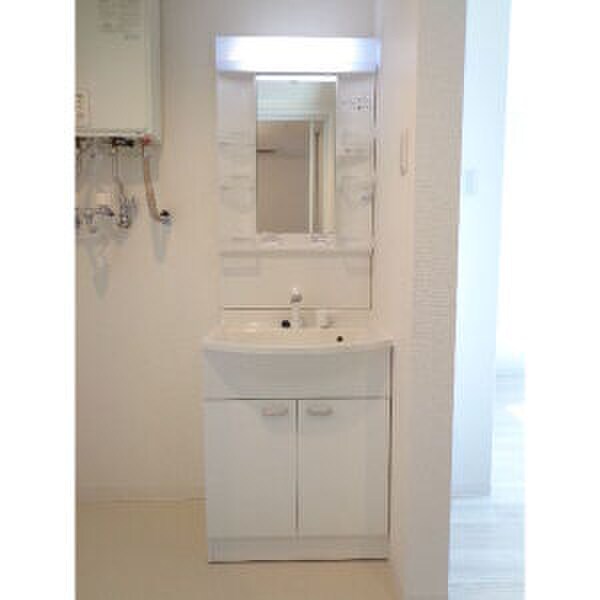 物件内観写真10　(洗面)