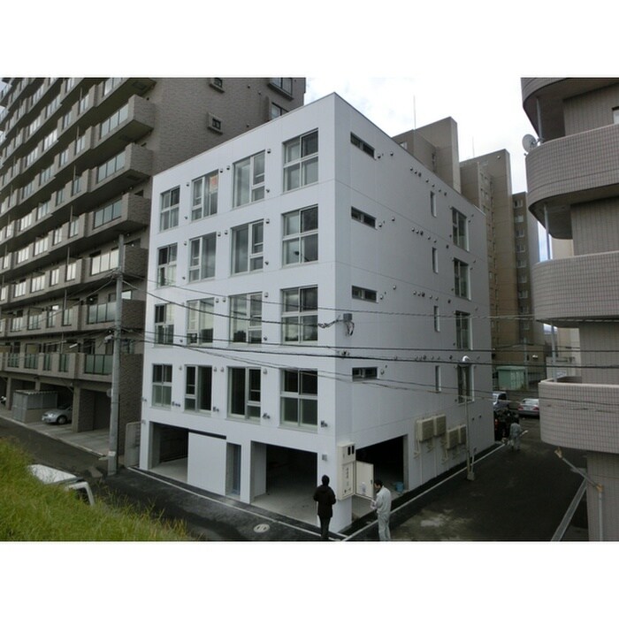 物件外観写真1　(外観写真)