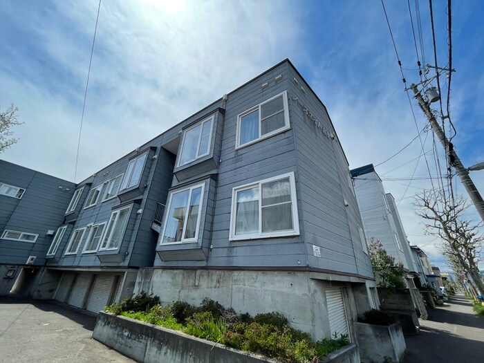 物件外観写真1　(外観写真)