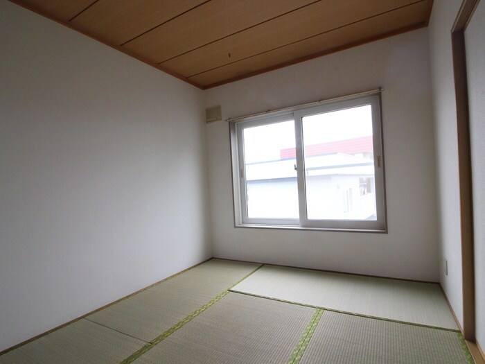 物件内観写真10　(居室)