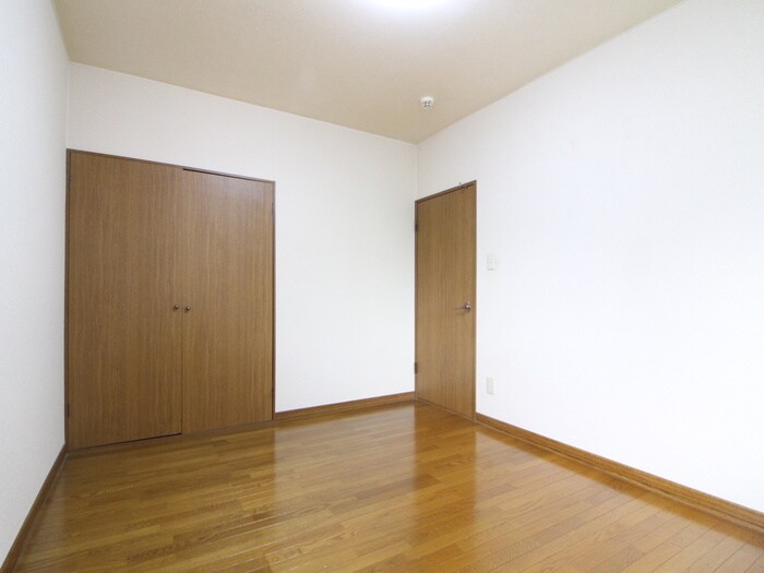 物件内観写真13　(居室)