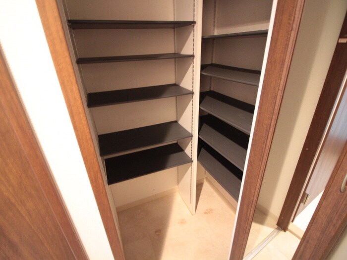 物件内観写真21　(靴箱)