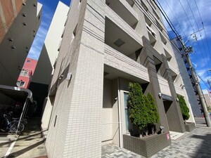 ラトゥール外観写真