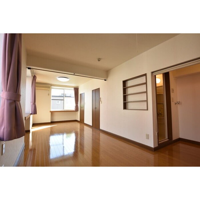 物件内観写真6　(居室)