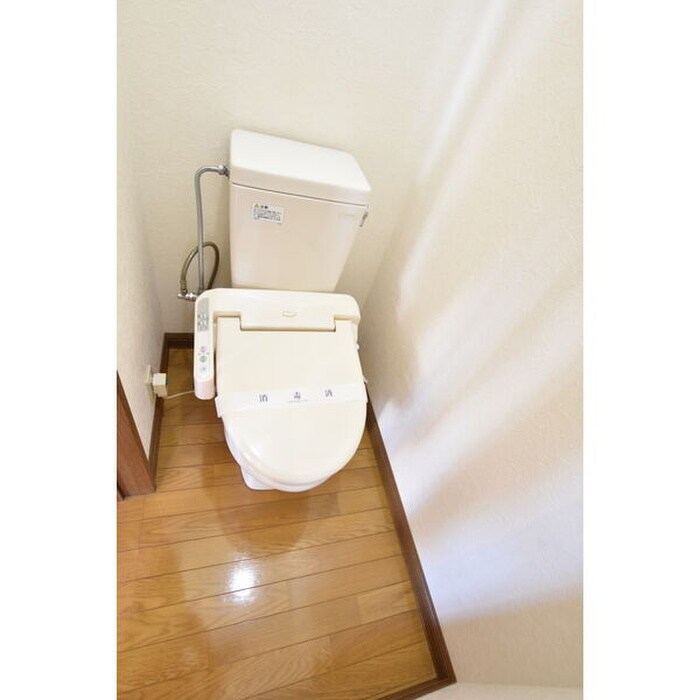 物件内観写真12　(トイレ)