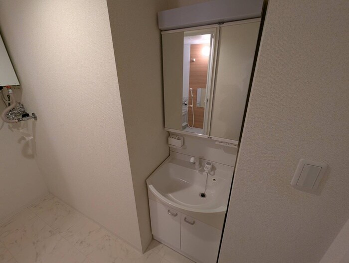 物件内観写真17　(洗面)