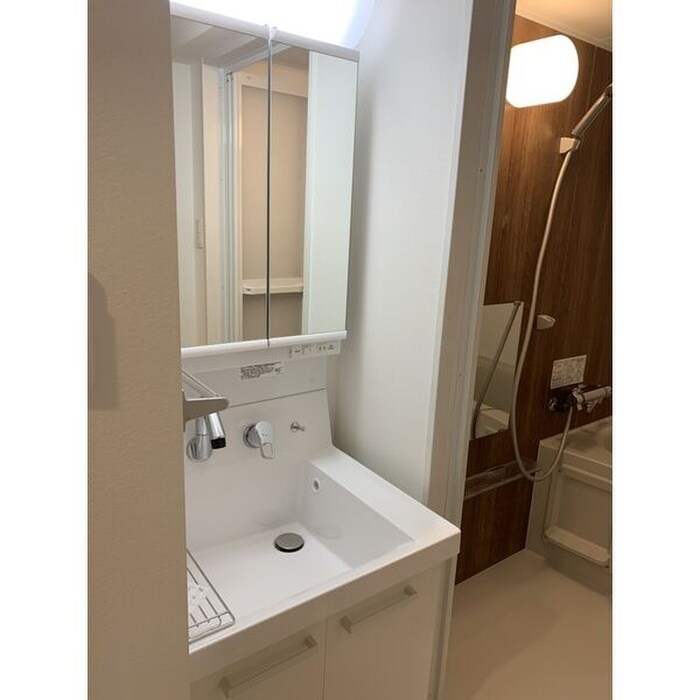 物件内観写真13　(洗面)