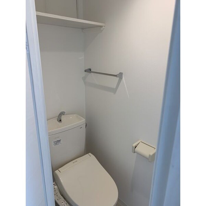 物件内観写真15　(トイレ)