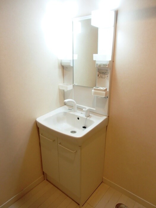 物件内観写真10　(洗面)