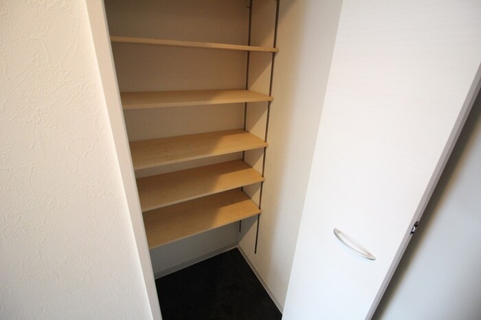 物件内観写真17　(靴箱)