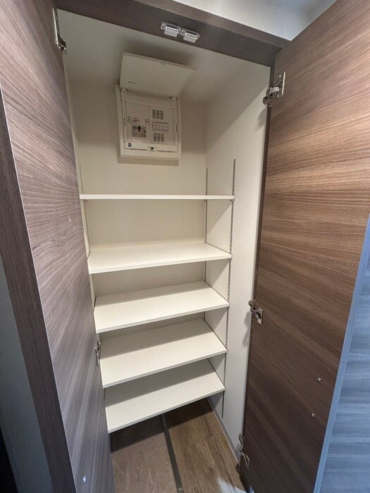 物件内観写真14　(靴箱)