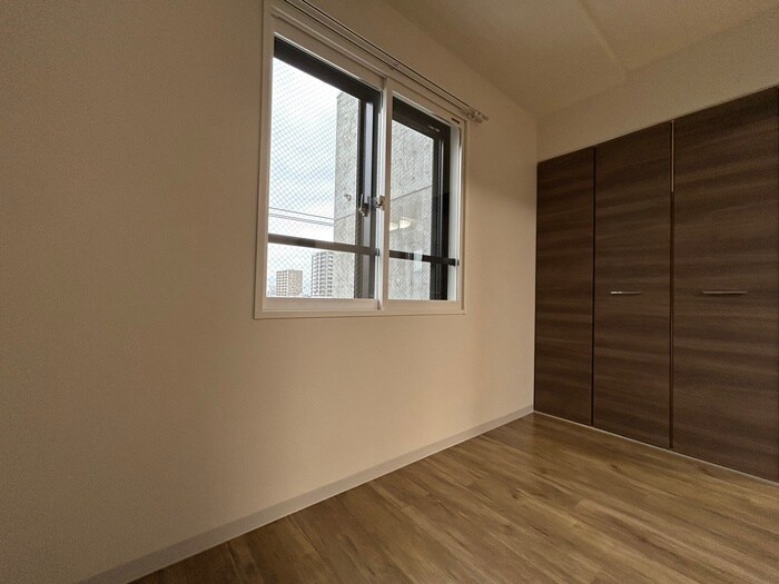 物件内観写真19　(居室)