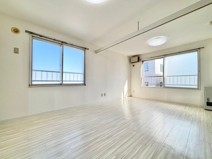 物件内観写真10　(居室)