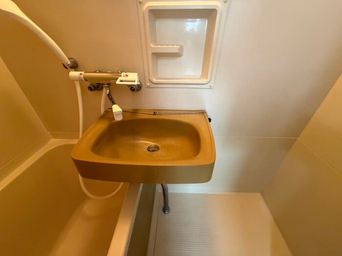 物件内観写真14　(洗面)