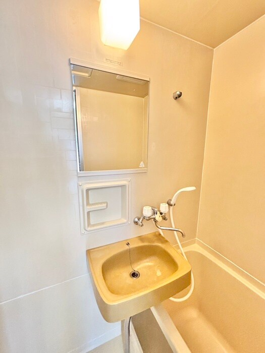 物件内観写真15　(洗面)