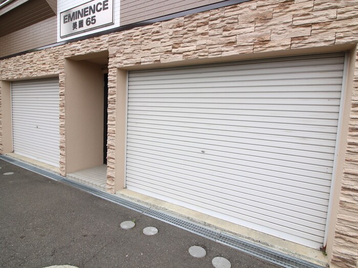 物件外観写真5　(駐車場)