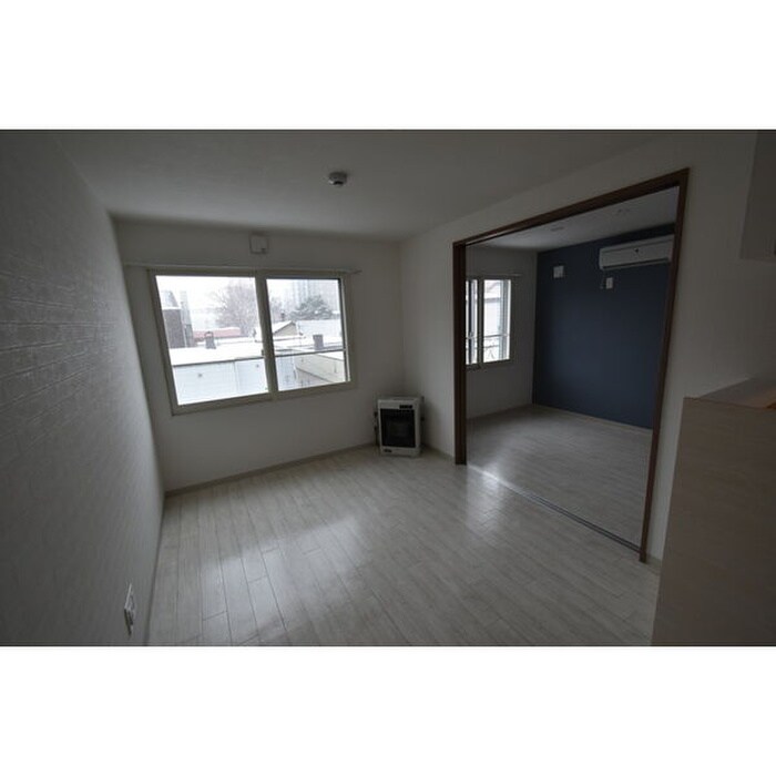 物件内観写真5　(居室)