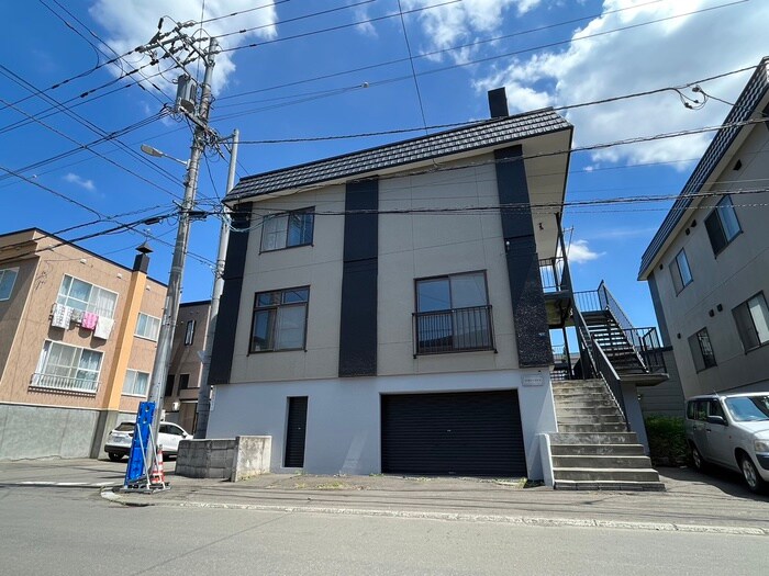 物件外観写真3　(外観写真)