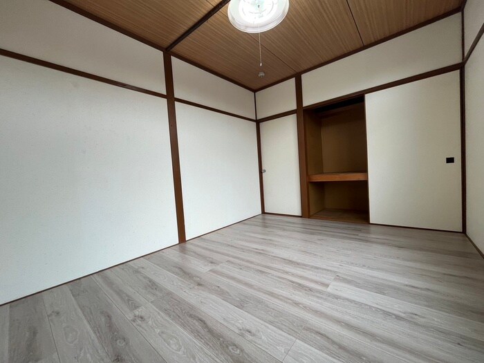 物件内観写真21　(居室)