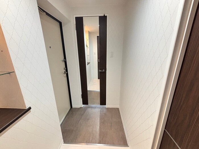 物件内観写真19　(玄関)