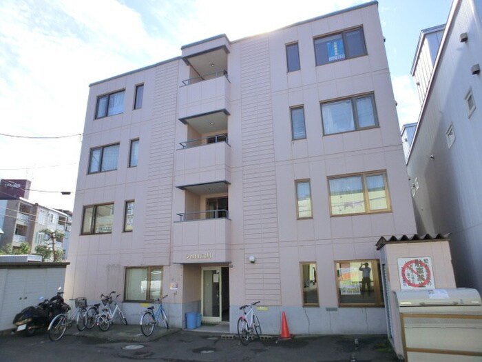 物件外観写真1　(外観写真)