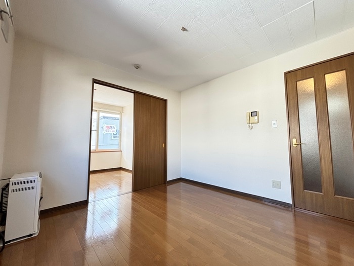 物件内観写真10　(居室)