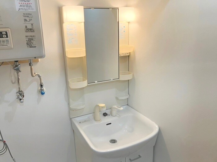 物件内観写真18　(洗面)