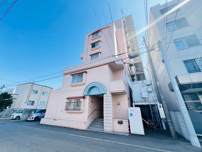 物件外観写真1　(外観写真)