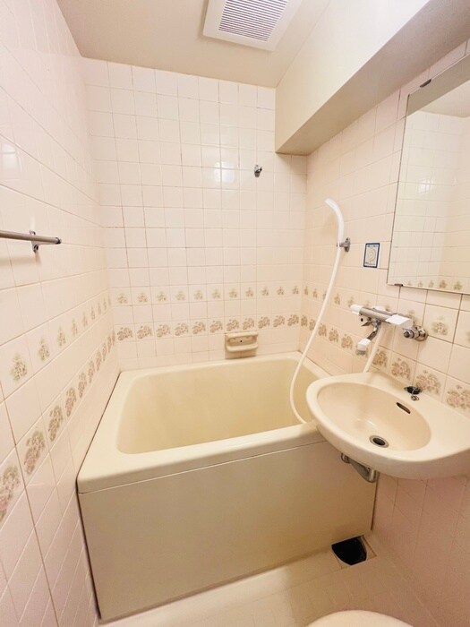 物件内観写真12　(バス／シャワールーム等)