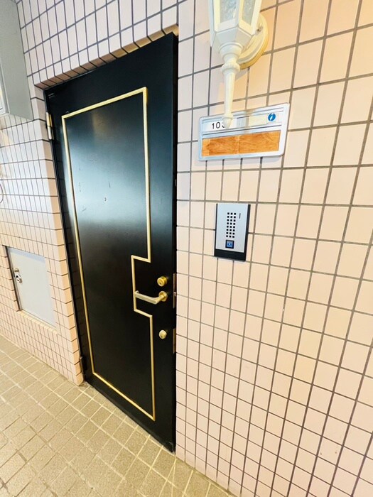 物件内観写真20　(玄関)