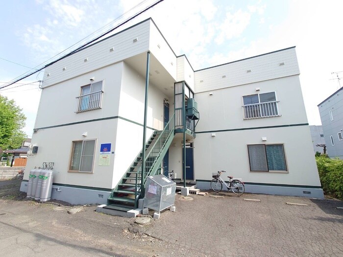 物件外観写真1　(外観写真)